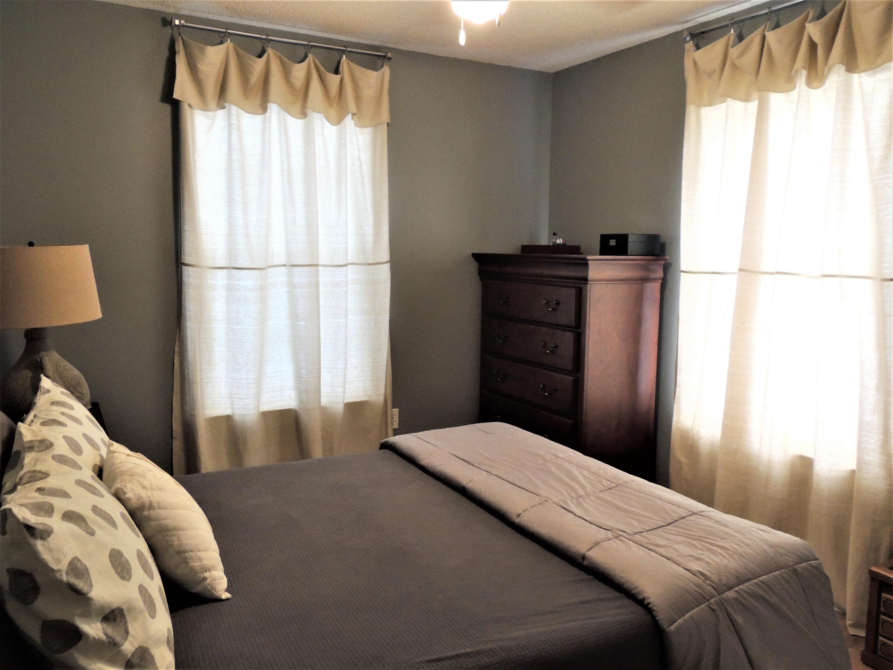 COUNTRYVIEW ESTATES 4TH ADDN - Residential