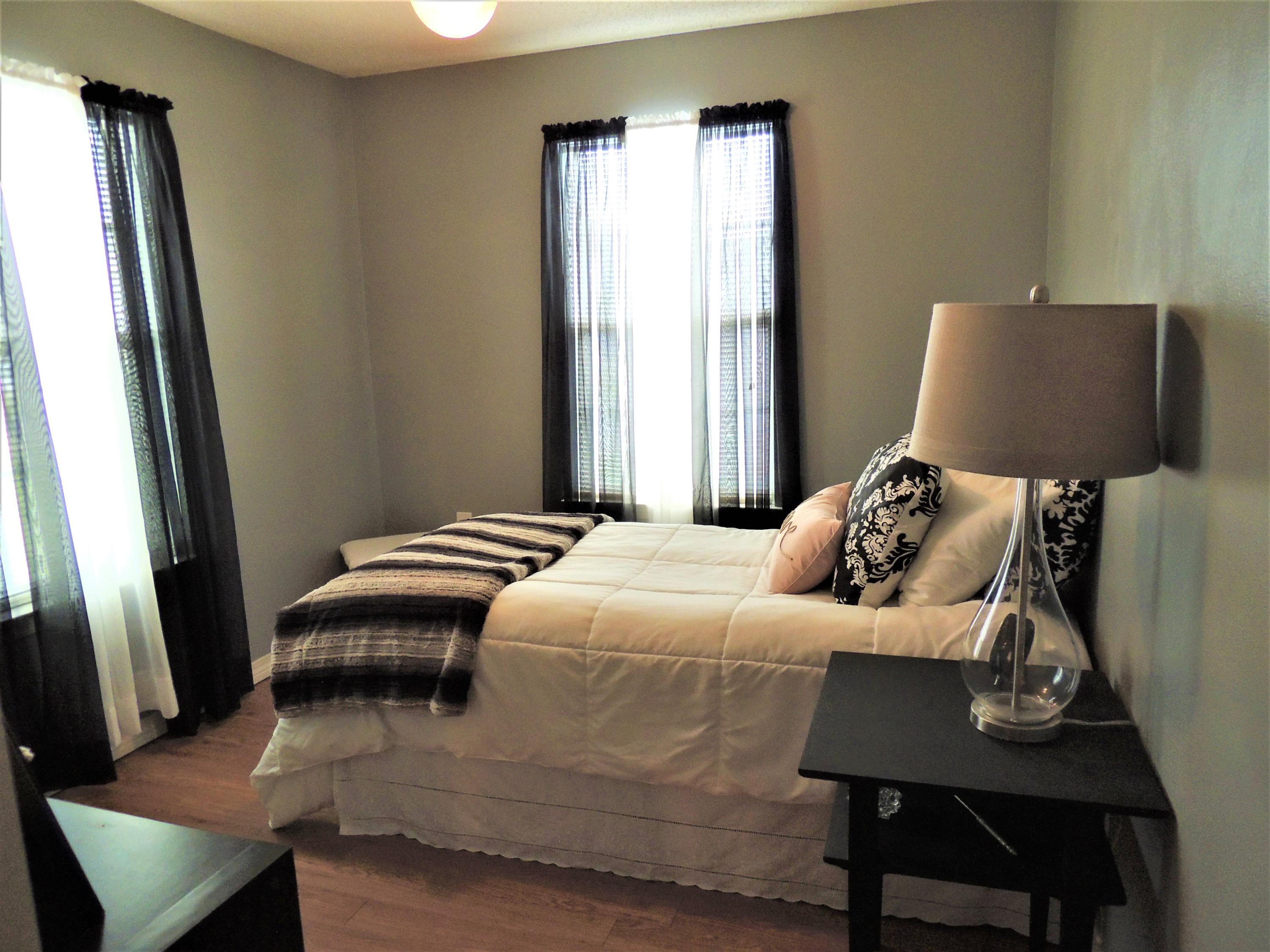 COUNTRYVIEW ESTATES 4TH ADDN - Residential