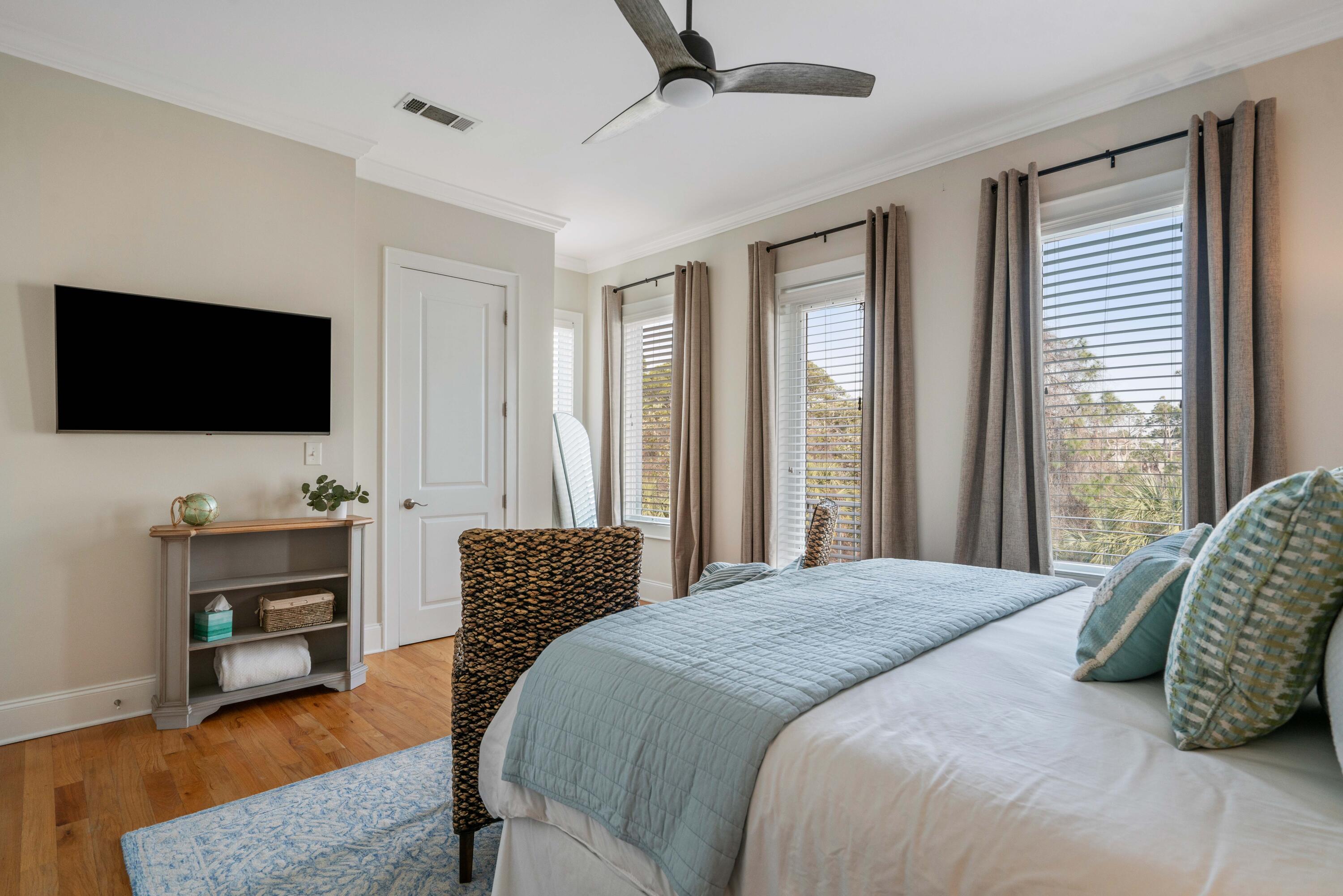 SUMMER PLACE - Residential