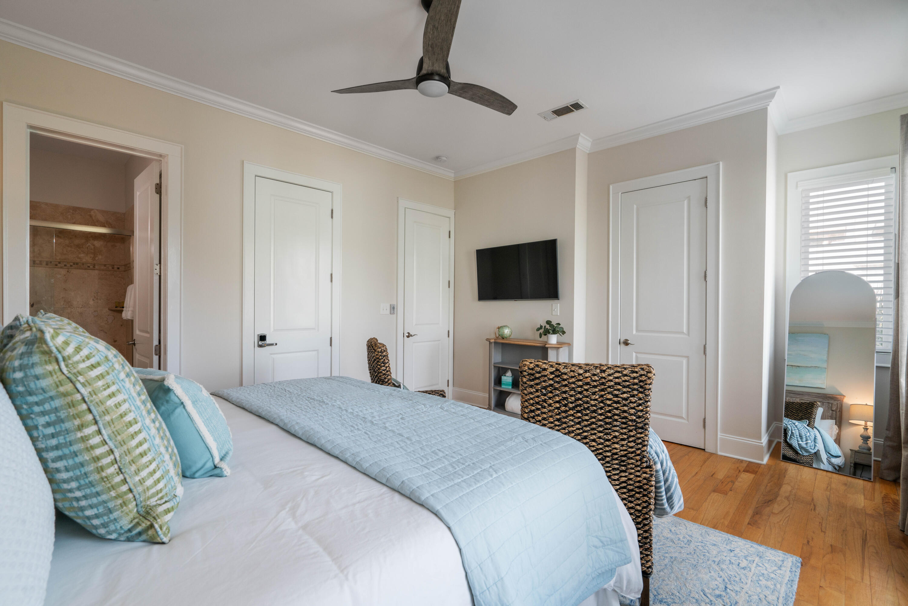 SUMMER PLACE - Residential