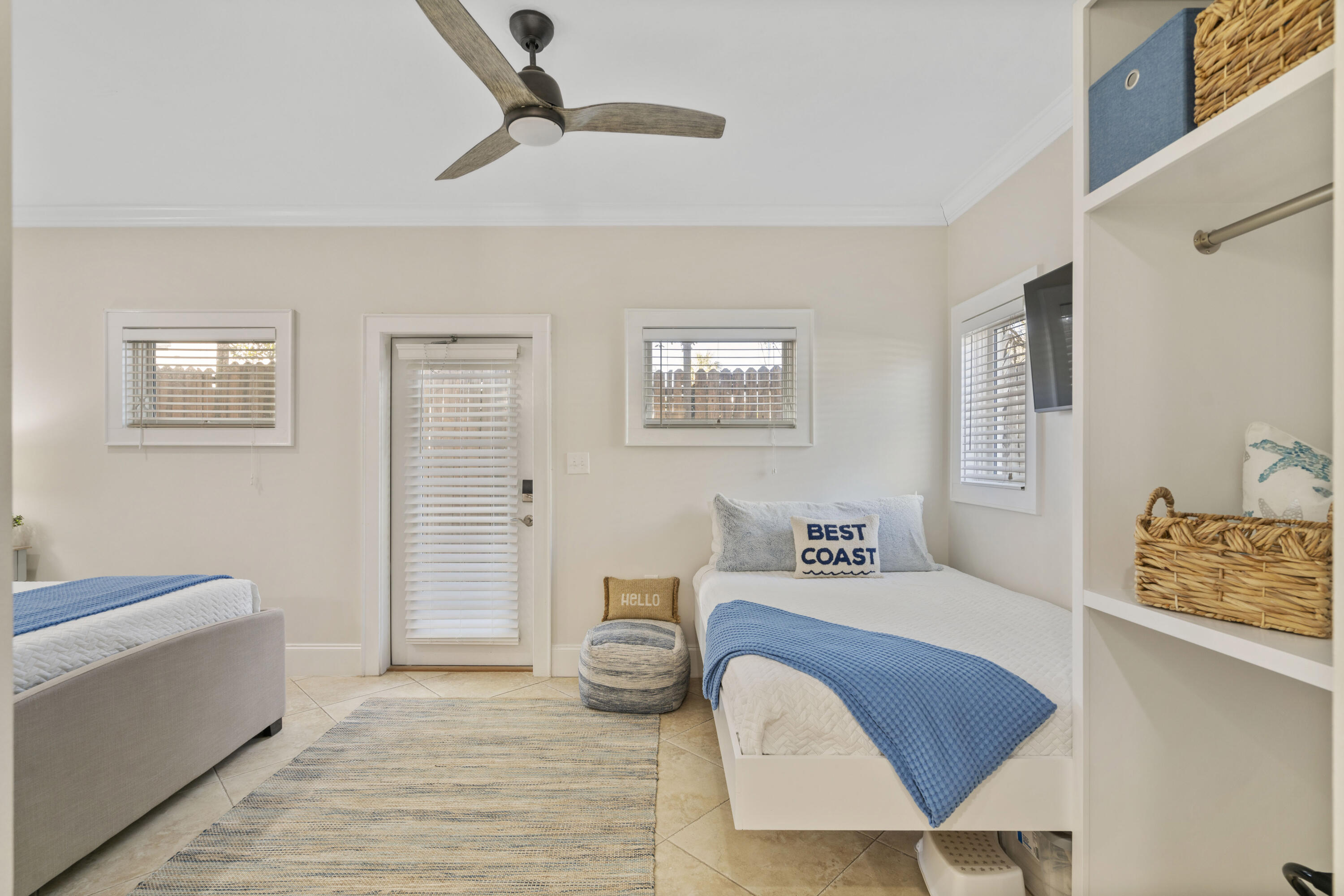 SUMMER PLACE - Residential