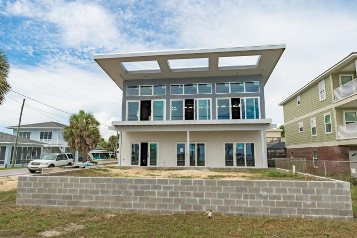 BID-A-WEE S/D - Residential