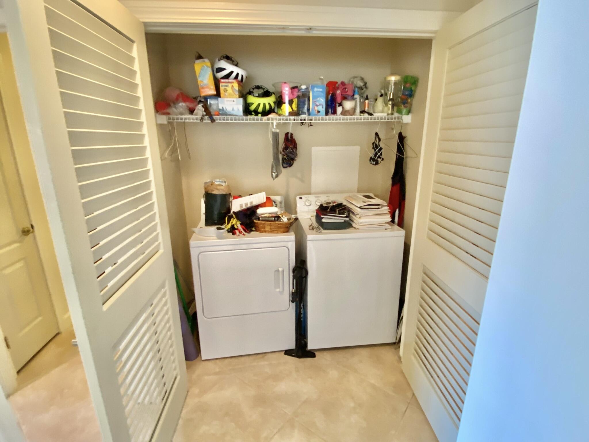 BEACHWALK VILLAS PH 01 - Residential