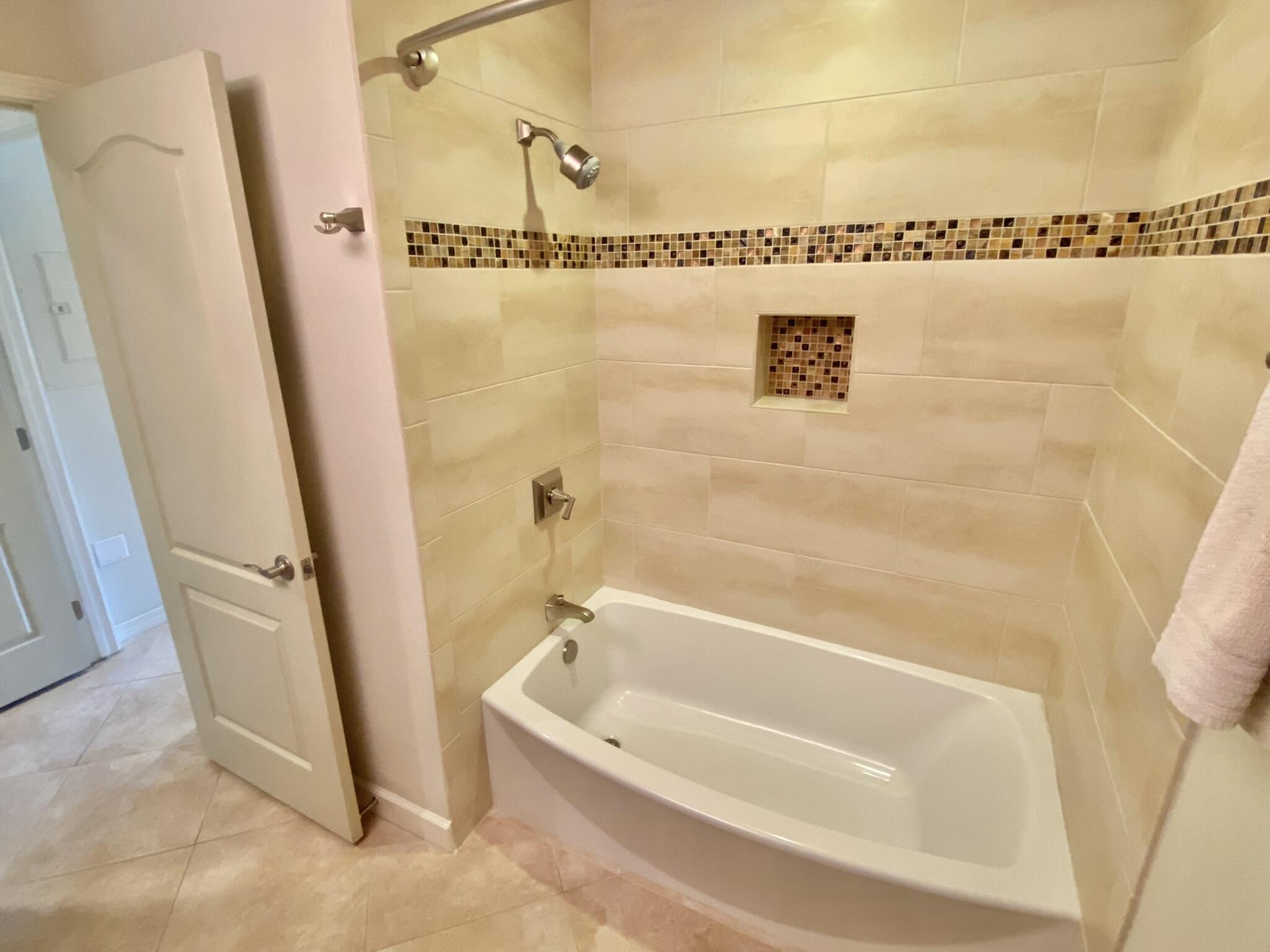 BEACHWALK VILLAS PH 01 - Residential