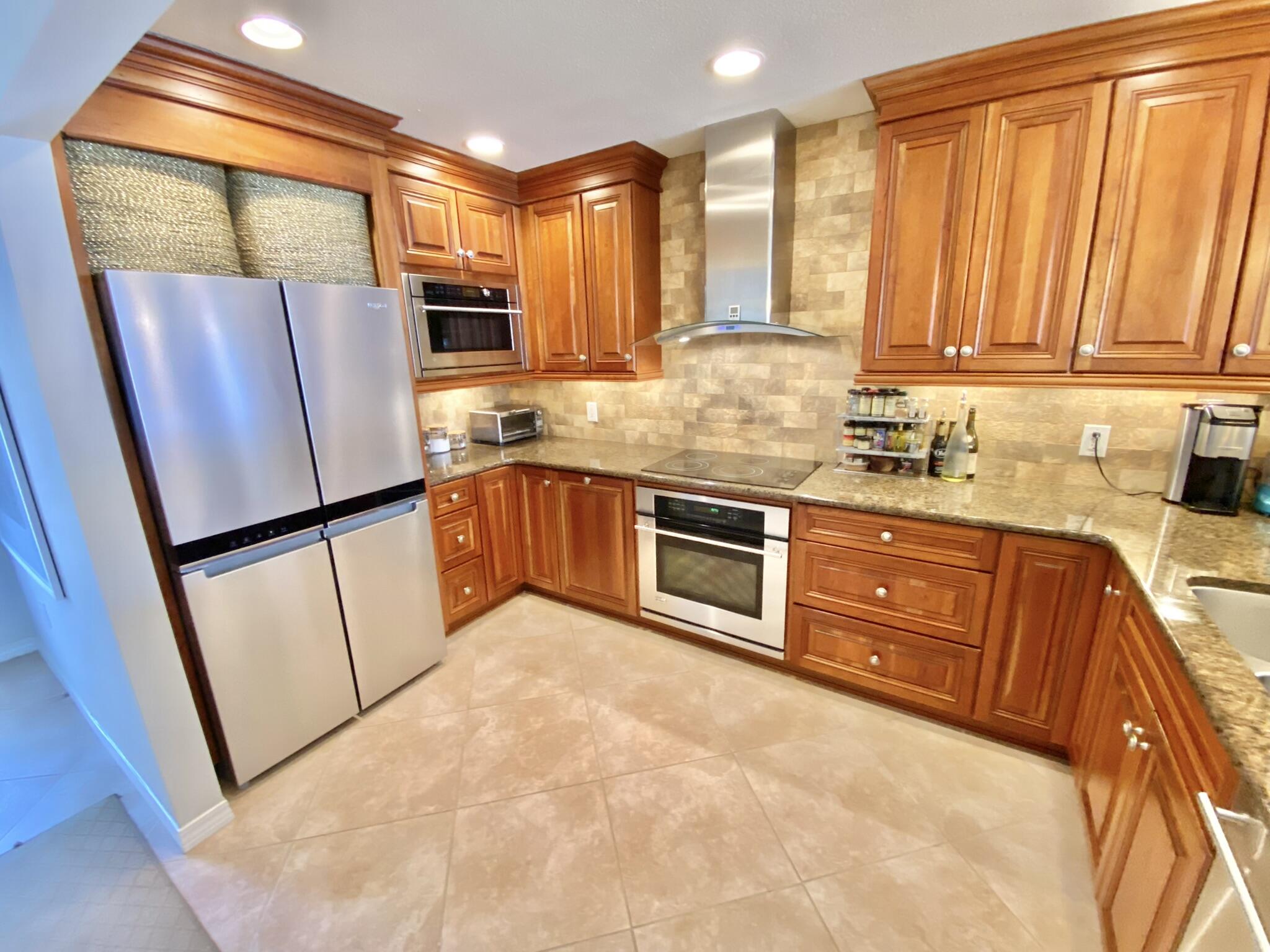 BEACHWALK VILLAS PH 01 - Residential