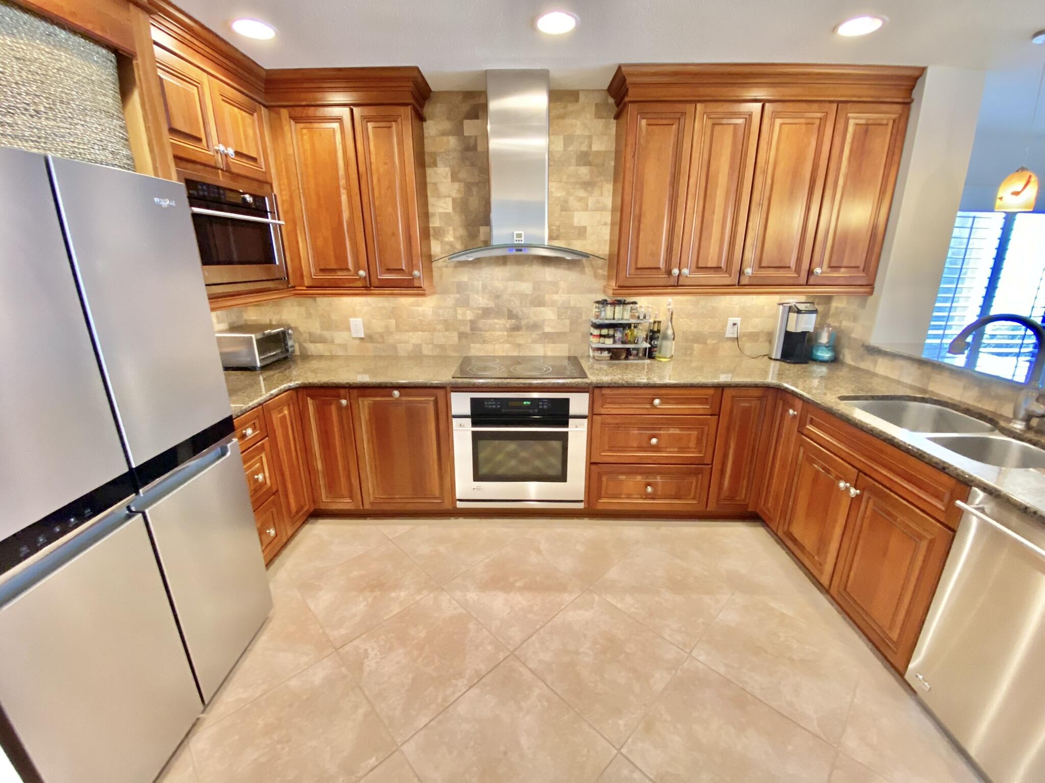 BEACHWALK VILLAS PH 01 - Residential