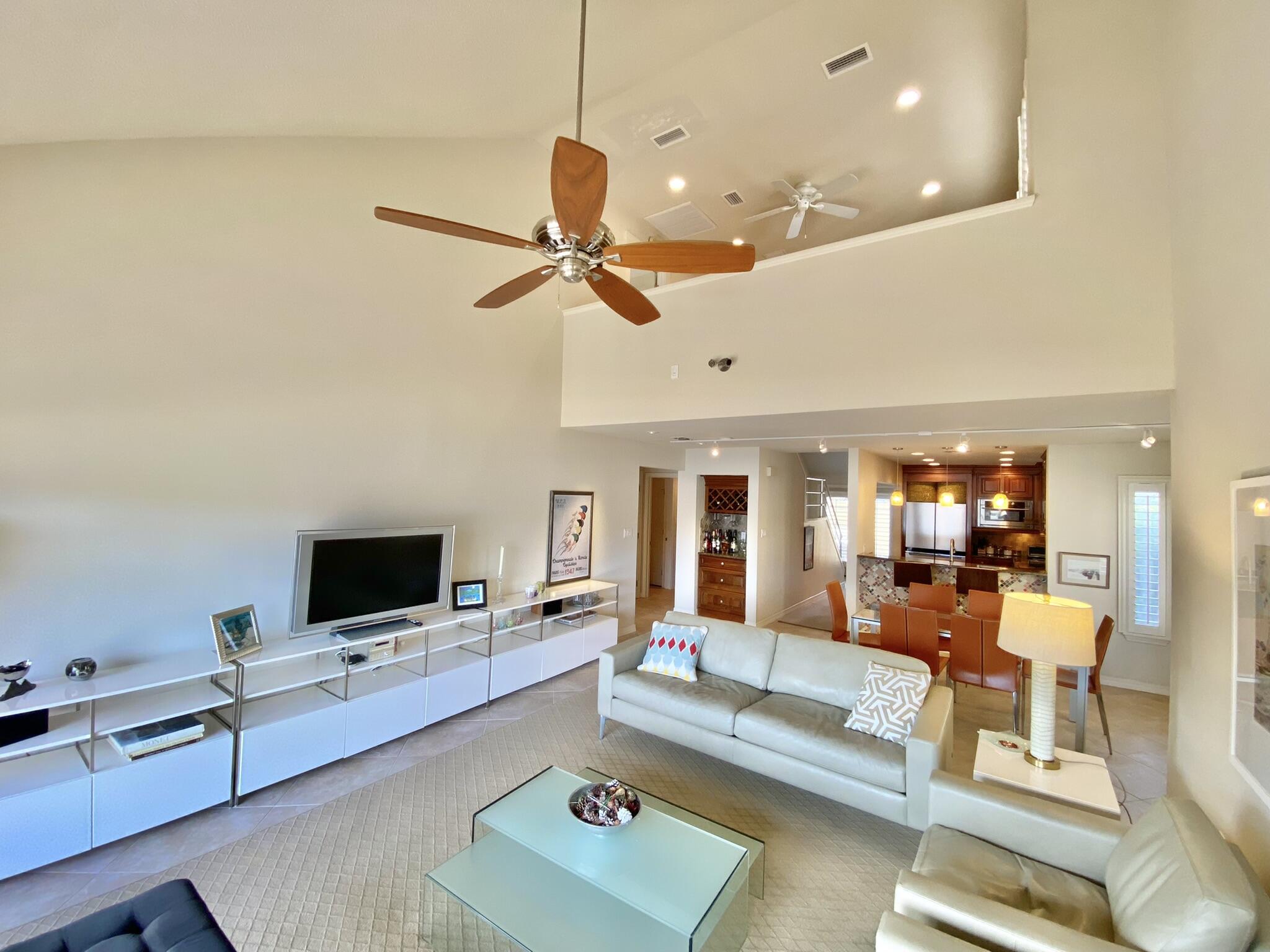 BEACHWALK VILLAS PH 01 - Residential