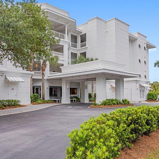 ALEXANDER AT PALM COURT - Residential