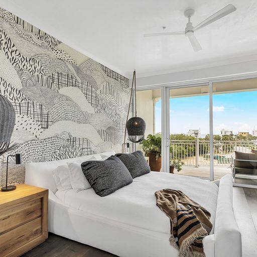 ALEXANDER AT PALM COURT - Residential