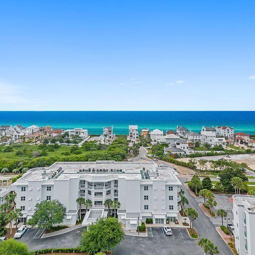 ALEXANDER AT PALM COURT - Residential
