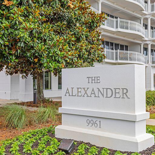 ALEXANDER AT PALM COURT - Residential