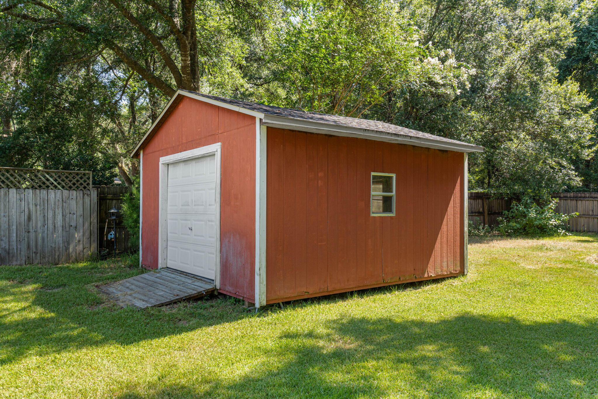 GARDENBROOK - Residential