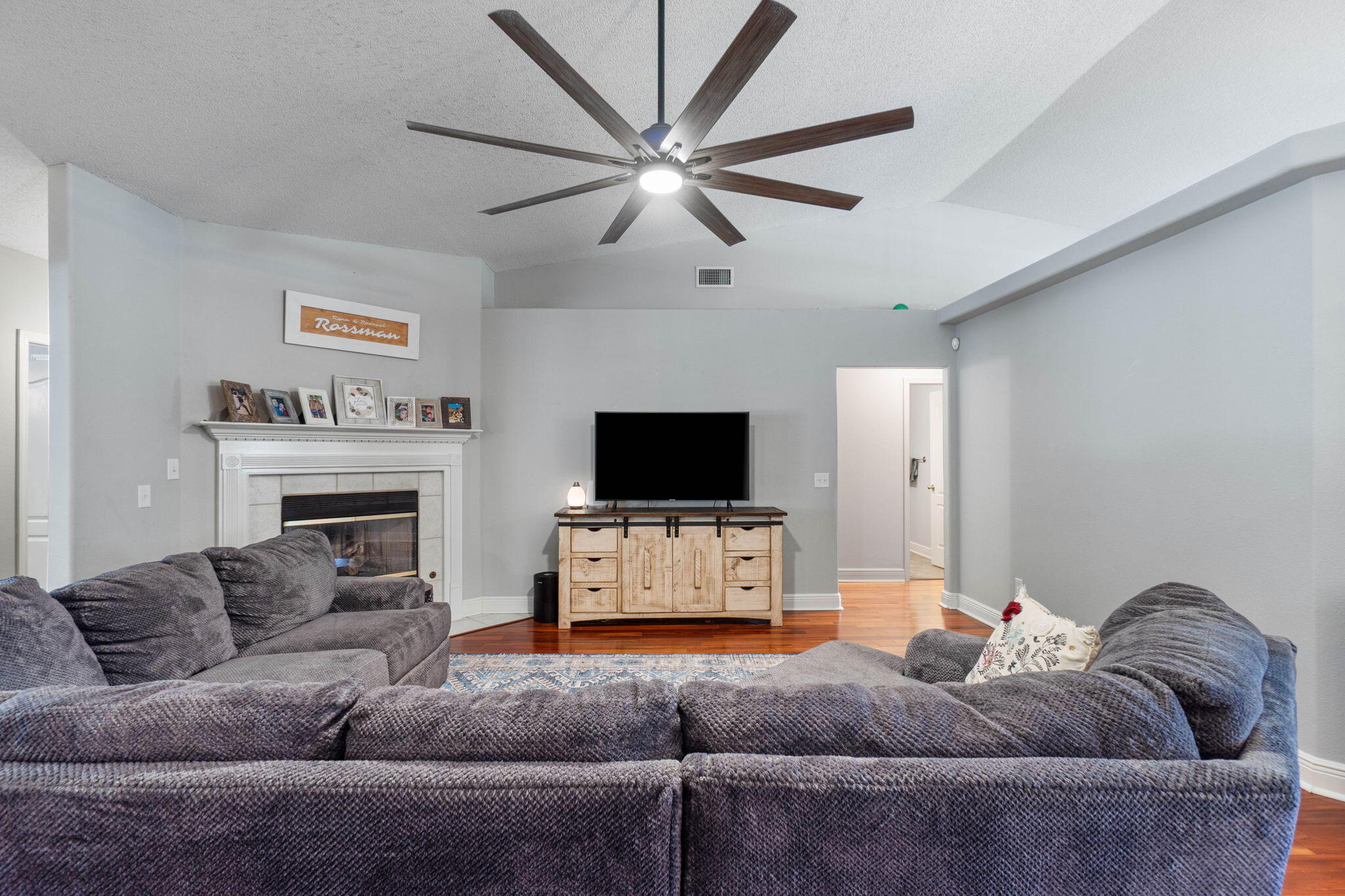 GARDENBROOK - Residential