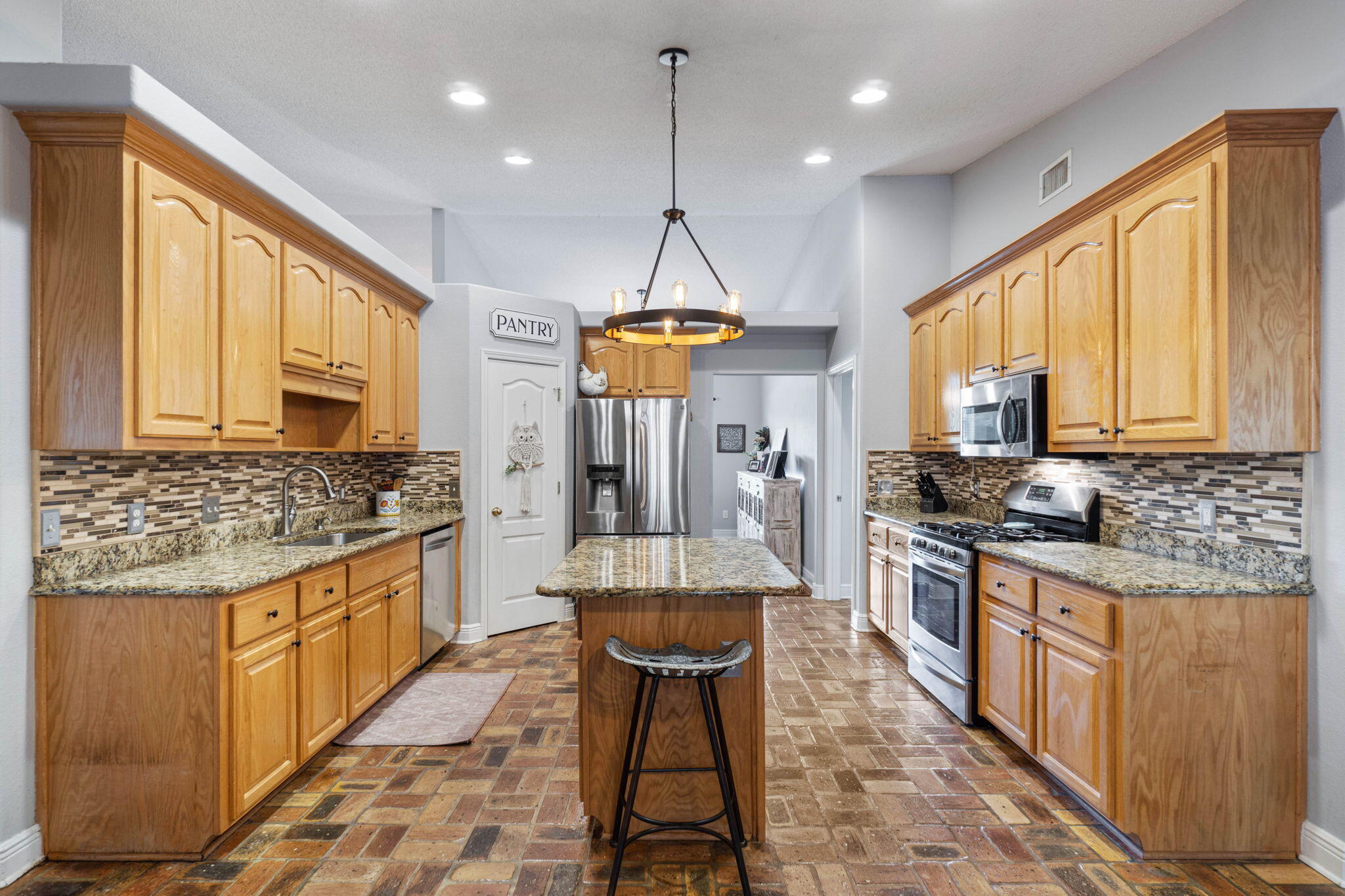 GARDENBROOK - Residential