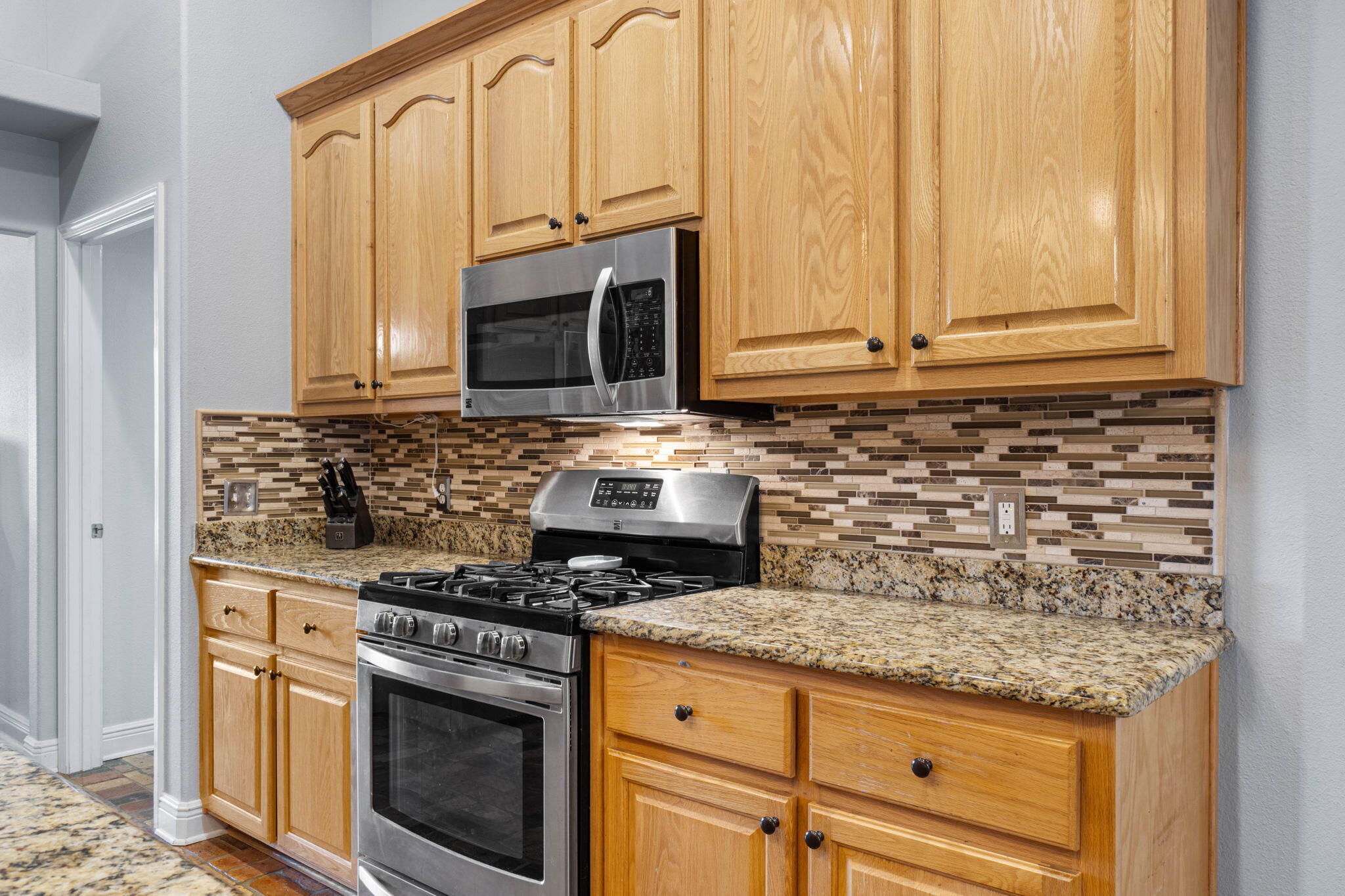 GARDENBROOK - Residential