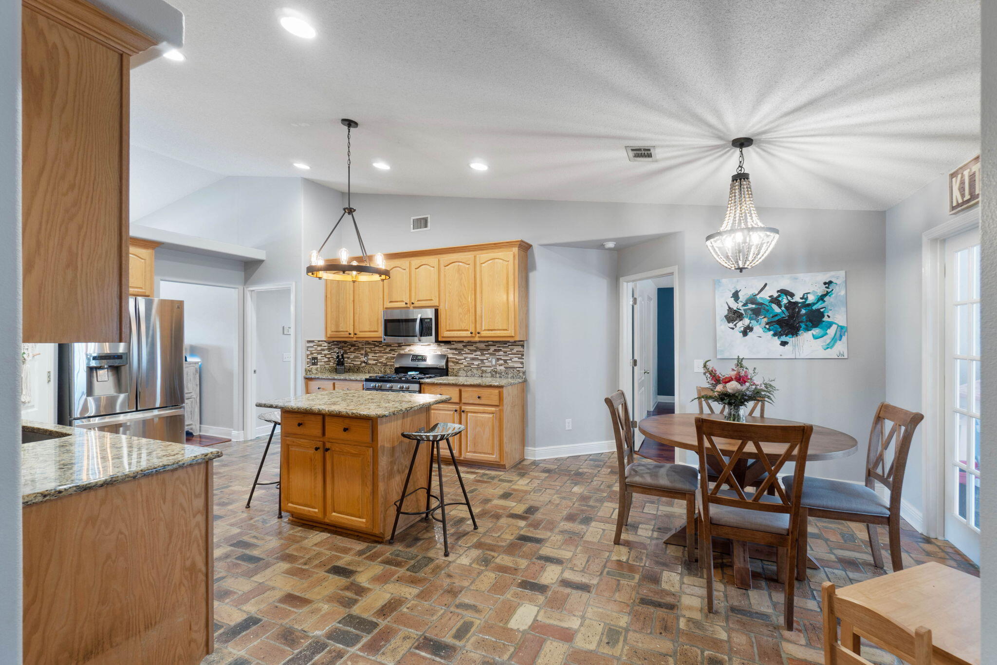 GARDENBROOK - Residential