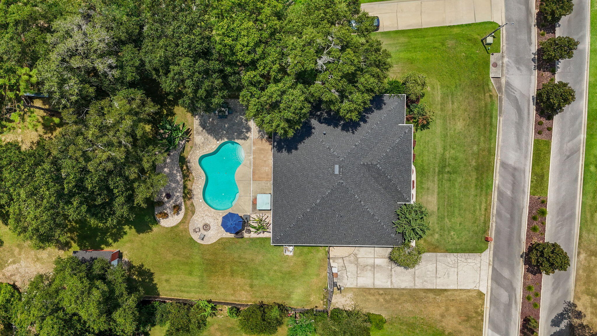 GARDENBROOK - Residential