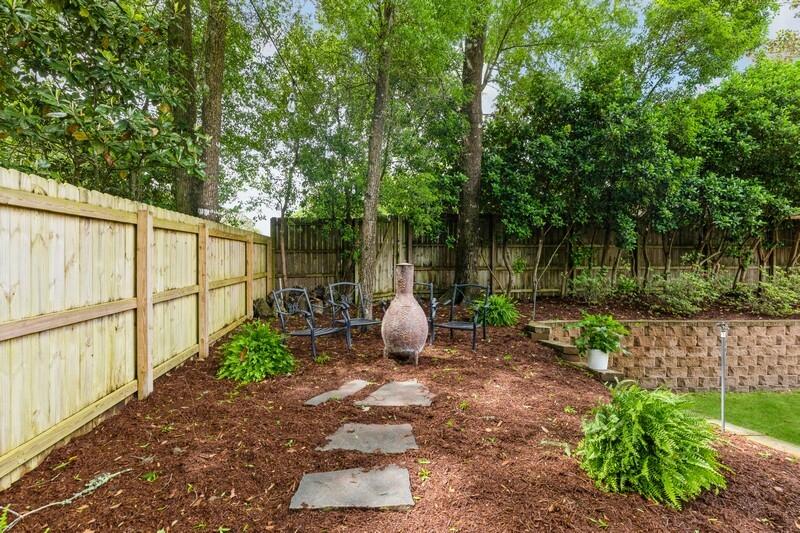 VALPARAISO - Residential