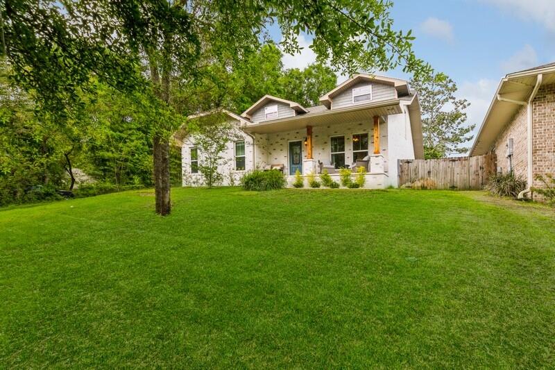 VALPARAISO - Residential