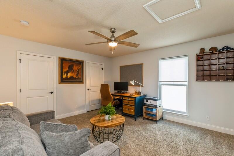 VALPARAISO - Residential