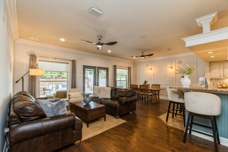 VALPARAISO - Residential