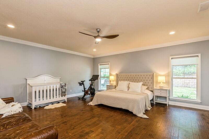 VALPARAISO - Residential