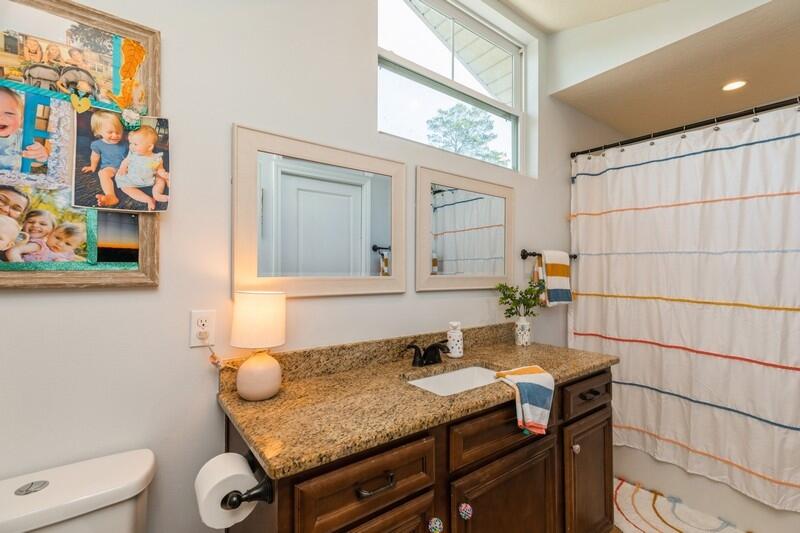 VALPARAISO - Residential