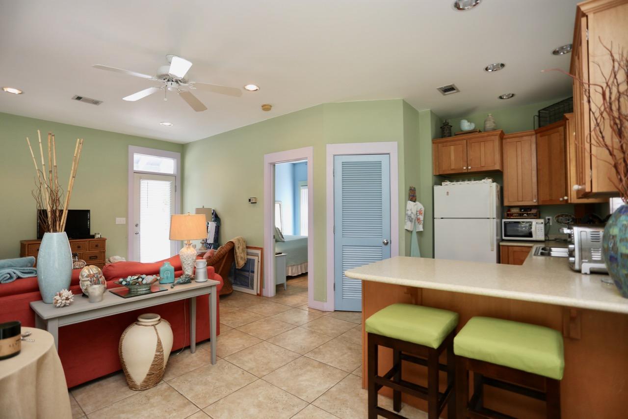 GROVE BY THE SEA 1ST ADDN - Residential