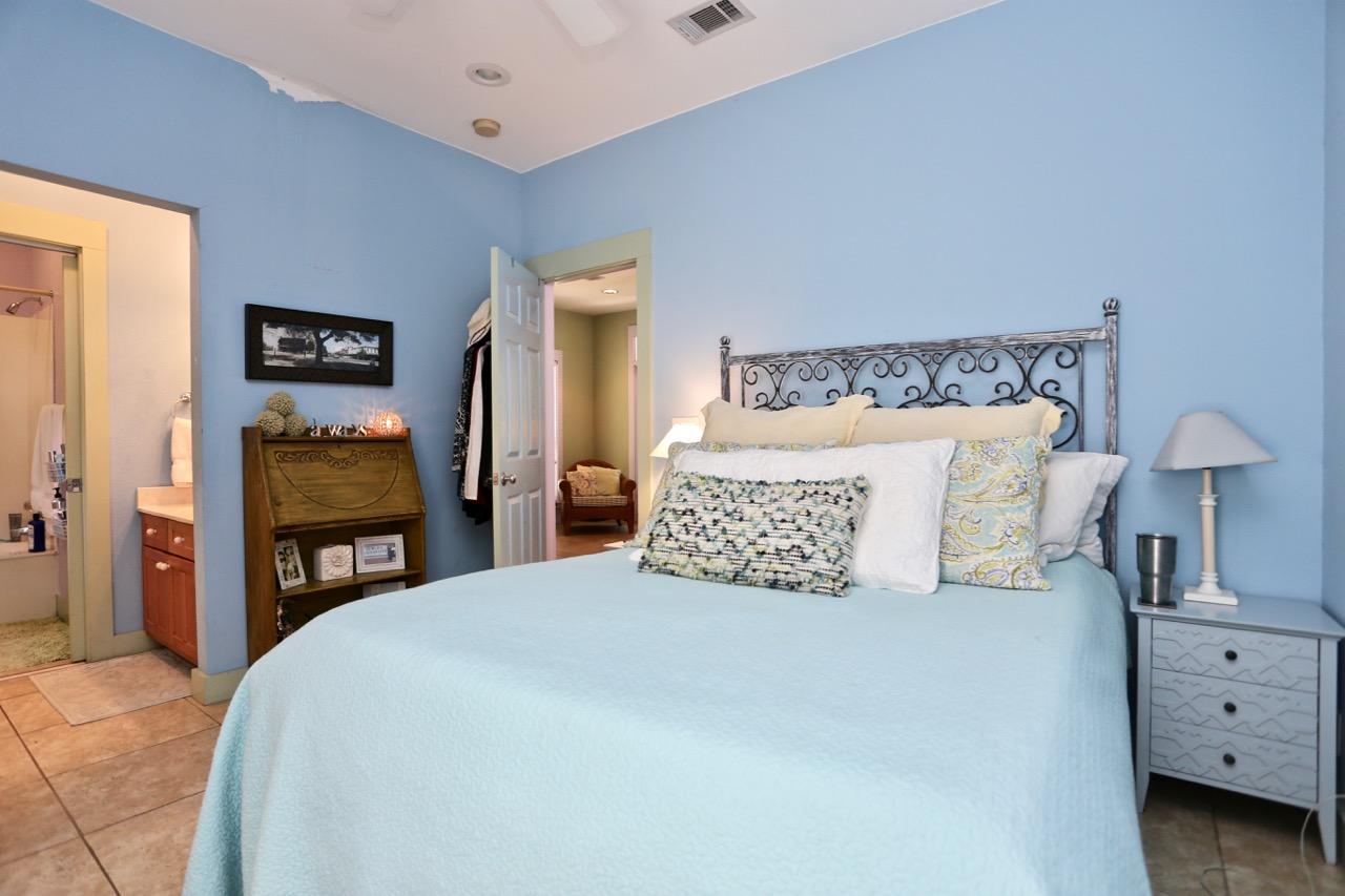 GROVE BY THE SEA 1ST ADDN - Residential