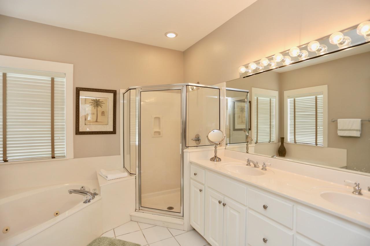 GROVE BY THE SEA 1ST ADDN - Residential