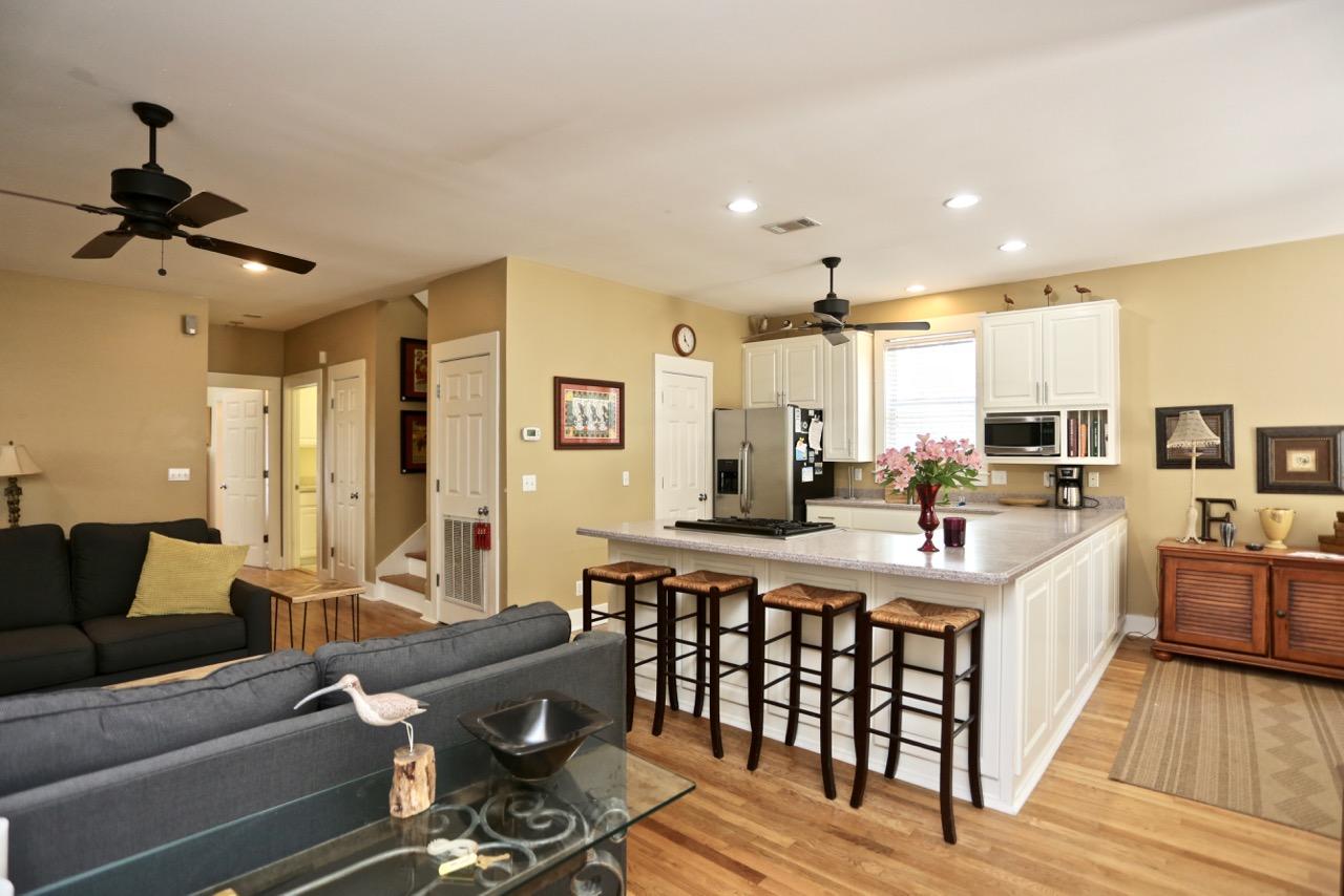 GROVE BY THE SEA 1ST ADDN - Residential