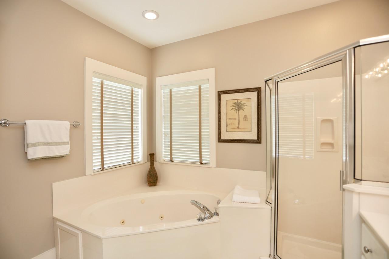 GROVE BY THE SEA 1ST ADDN - Residential