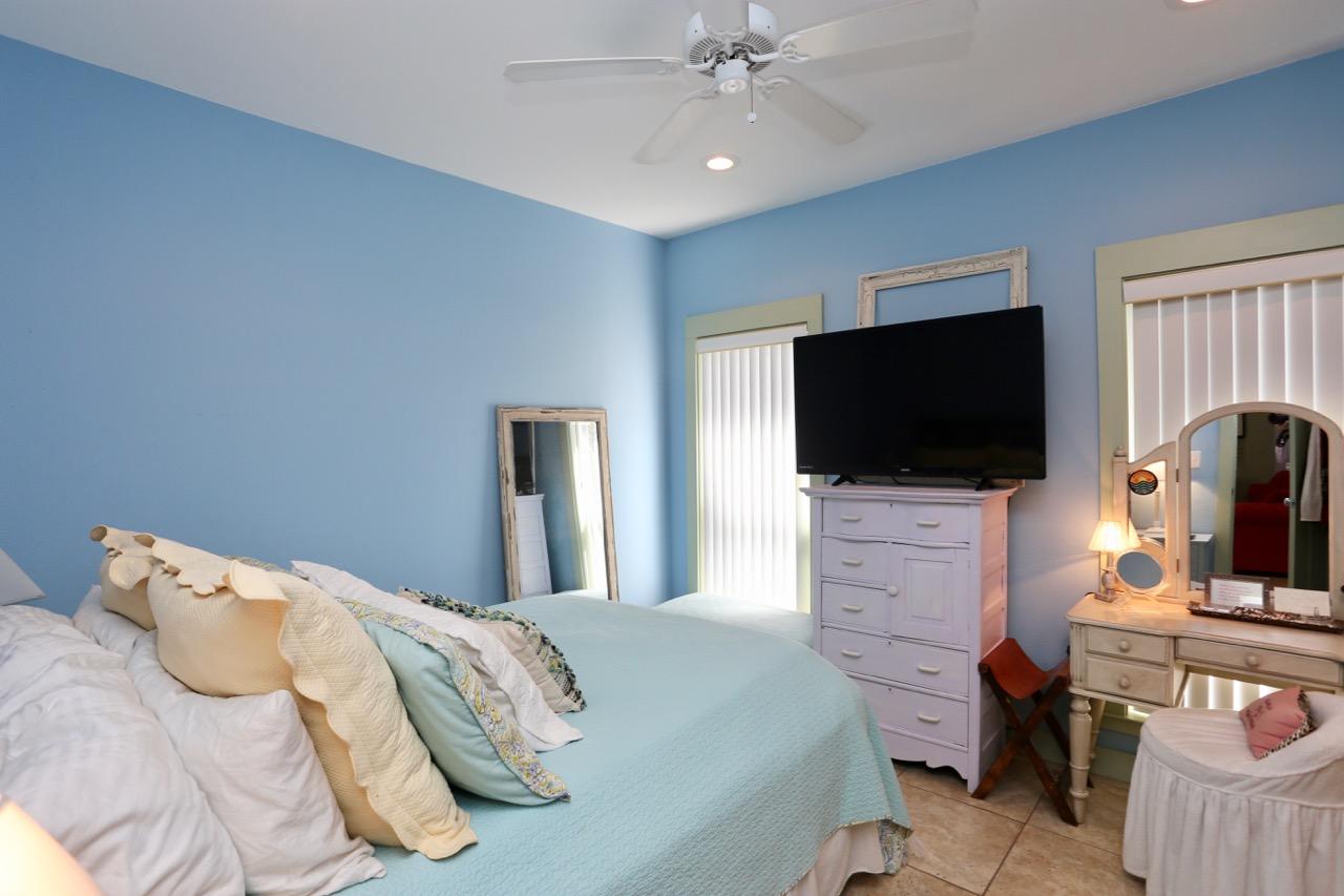 GROVE BY THE SEA 1ST ADDN - Residential