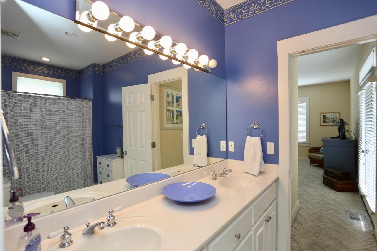 GROVE BY THE SEA 1ST ADDN - Residential