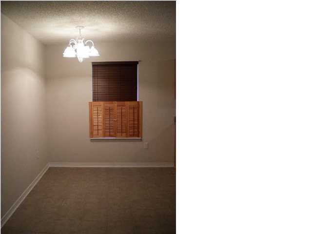 MORRIS ADDN TO CRESTVIEW - Residential Lease