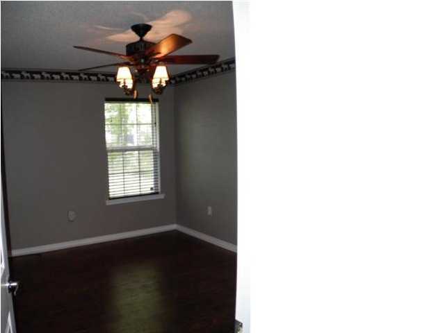 MORRIS ADDN TO CRESTVIEW - Residential Lease