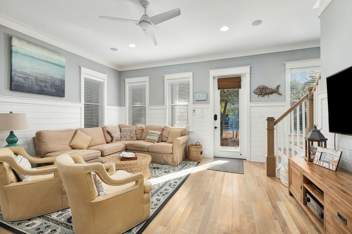WHITES GULFVIEW ESTATES - Residential
