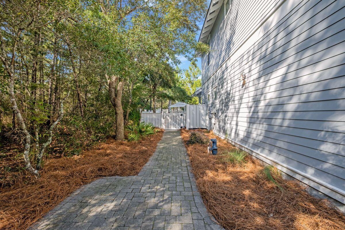 WHITES GULFVIEW ESTATES - Residential