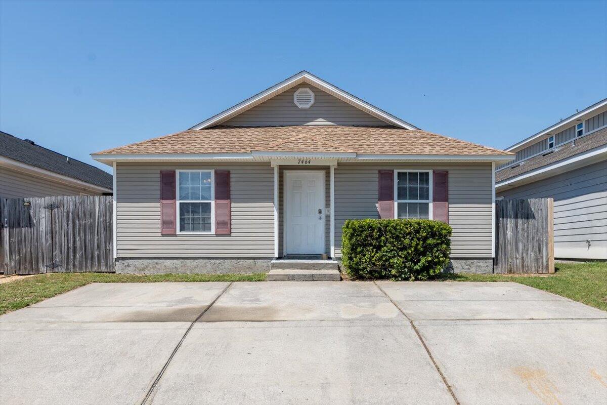 AUTUMN TRACE @ HARVEST VILLAGEPHASE II LOT 18 BLK A AS DESIN OR 4478 PG 1852 - Residential Lease