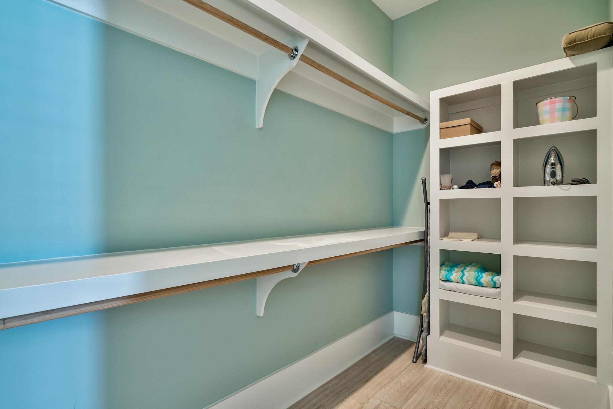 WATERCOLOR - Residential