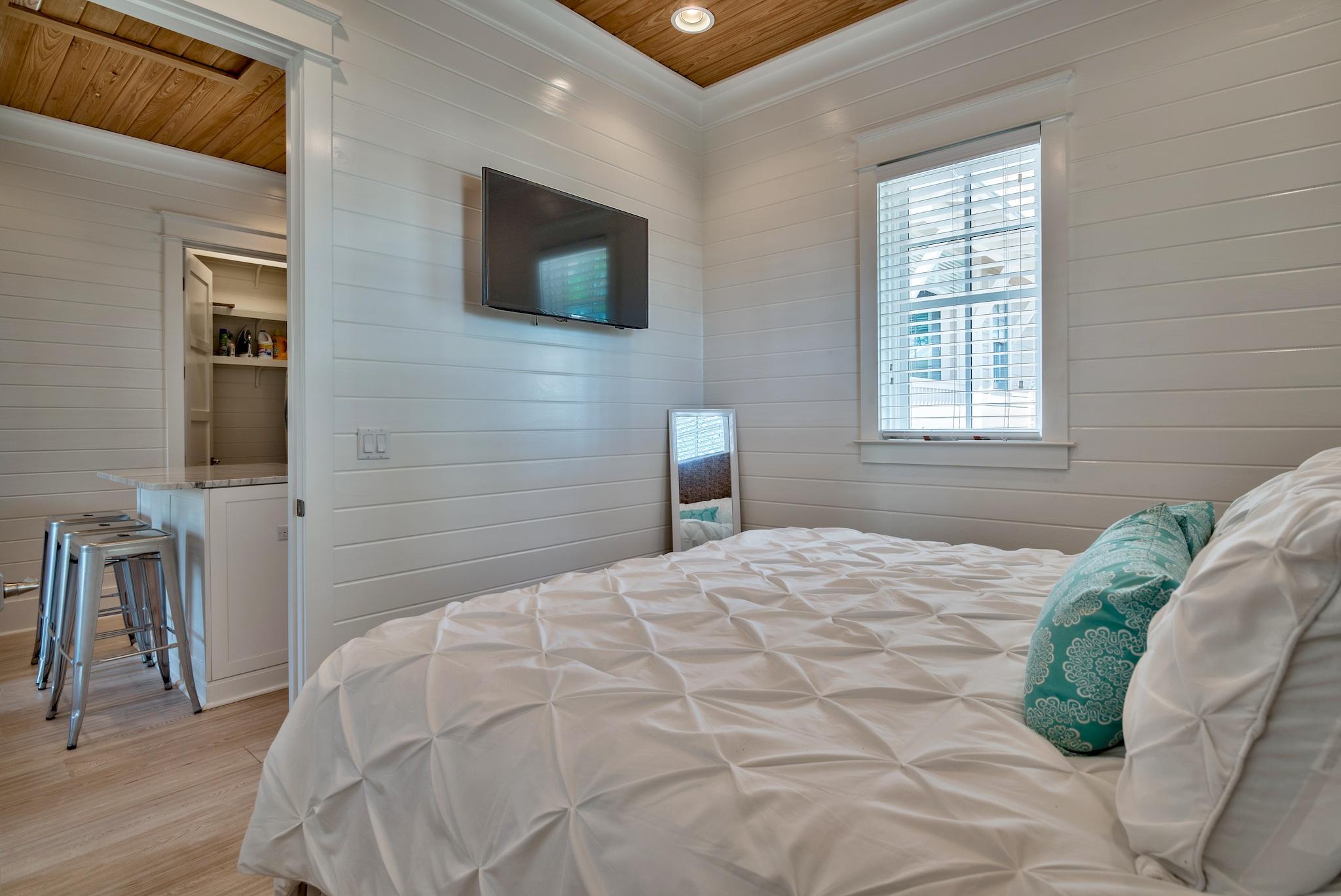 WATERCOLOR - Residential