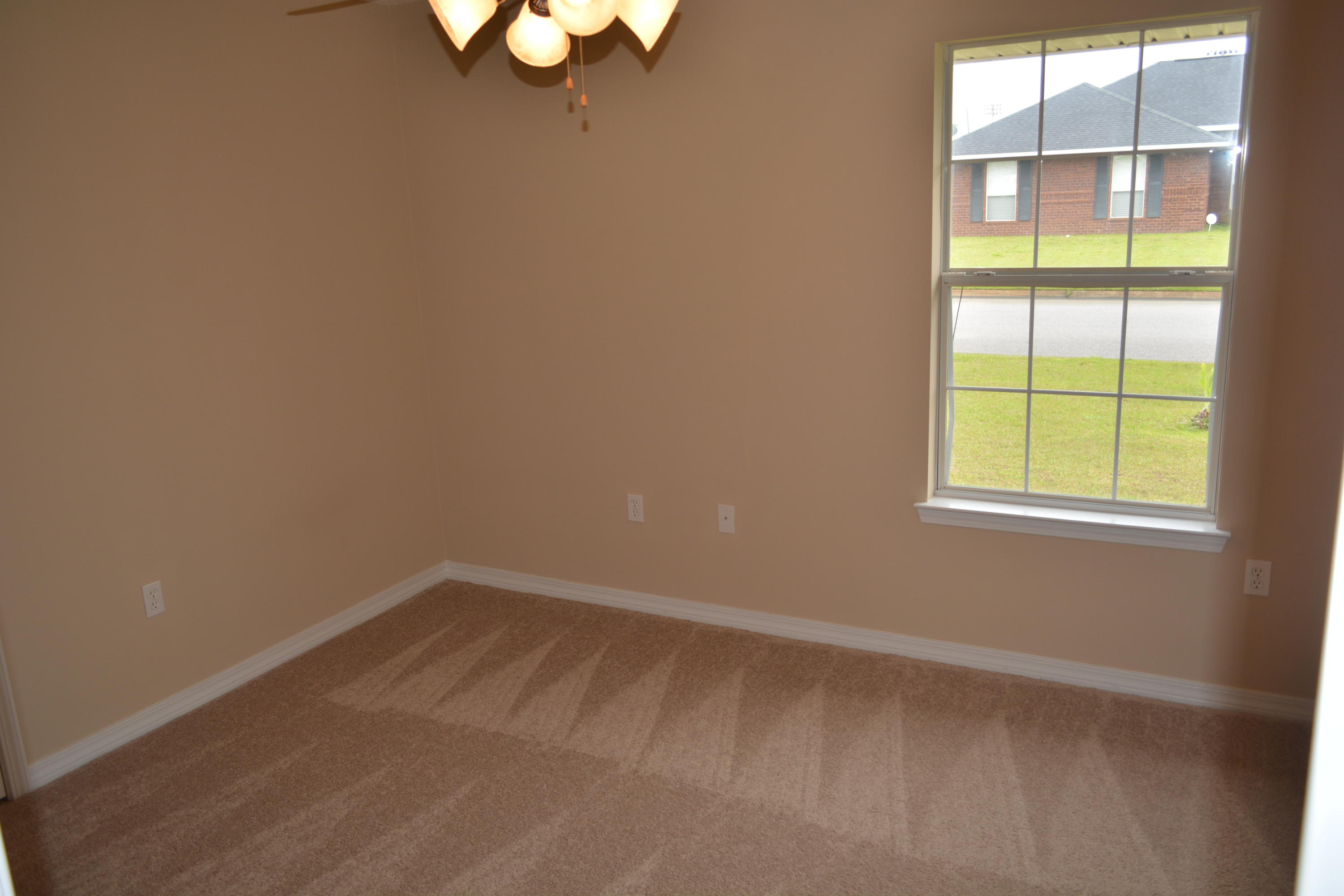 CREETWOOD VILLAGE - Residential