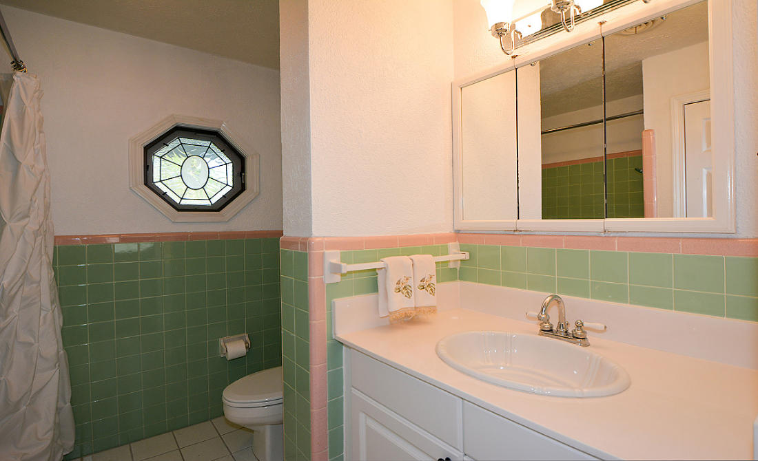 BAY GROVE 1ST ADDN - Residential