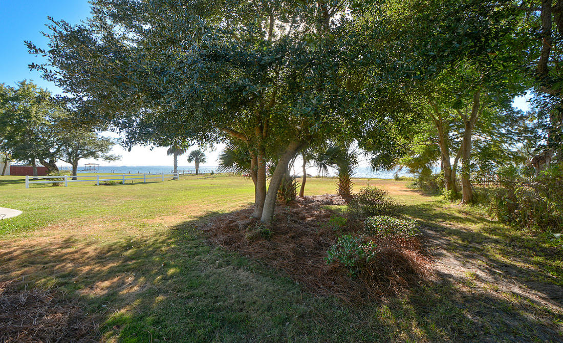 BAY GROVE 1ST ADDN - Residential