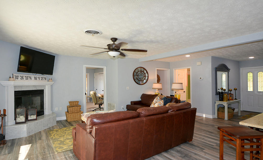 BAY GROVE 1ST ADDN - Residential