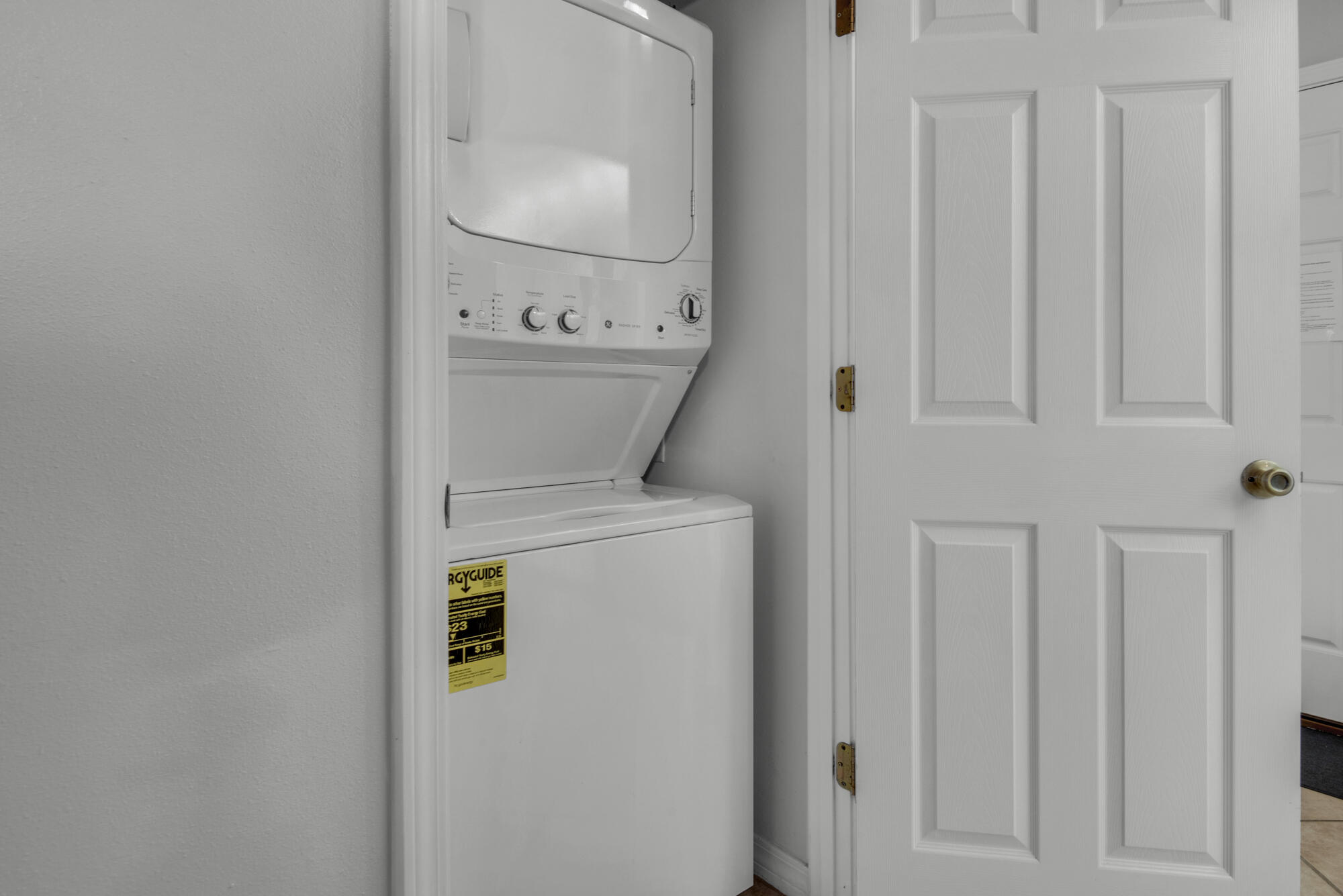 SUGAR BEACH T/H - Residential