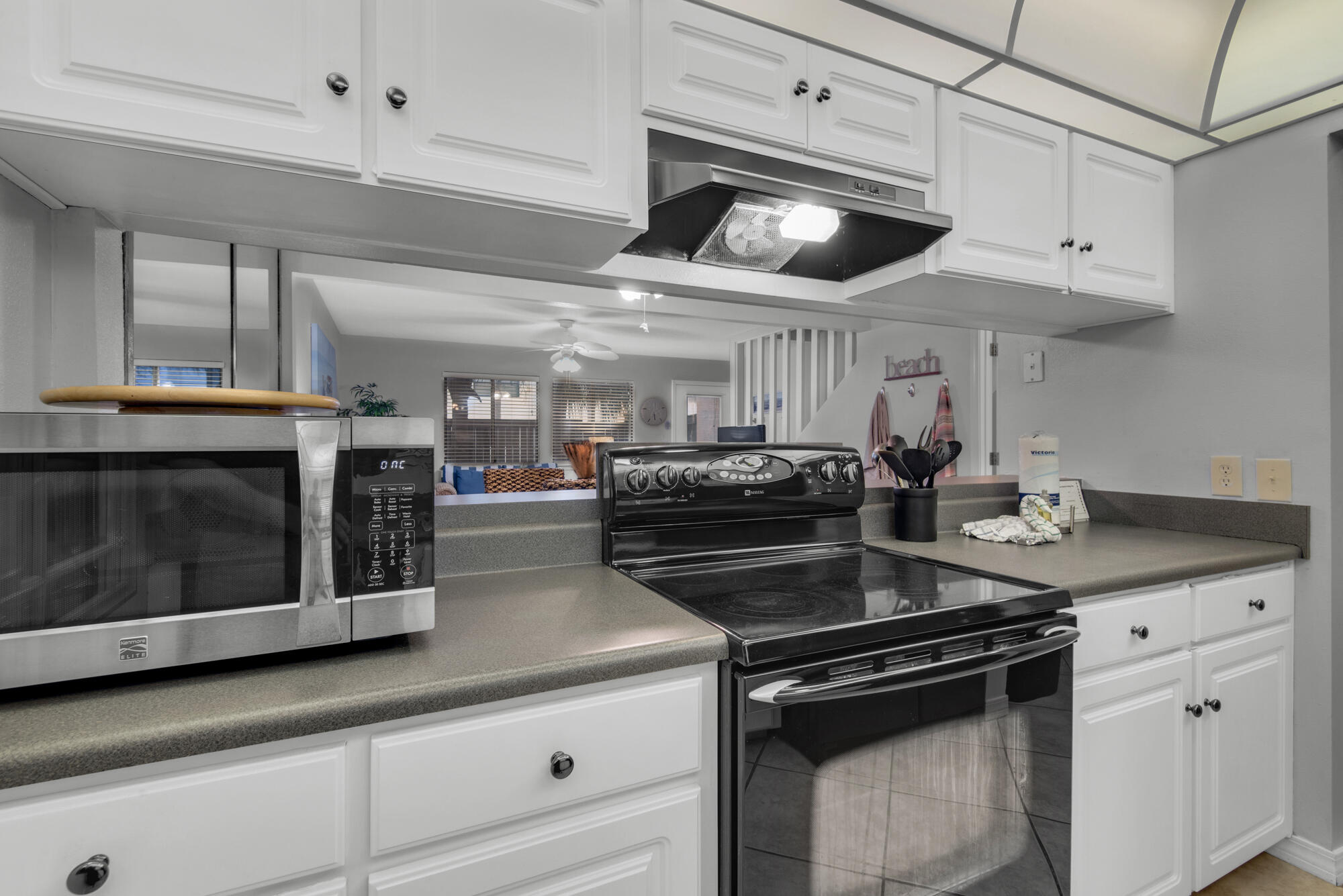 SUGAR BEACH T/H - Residential