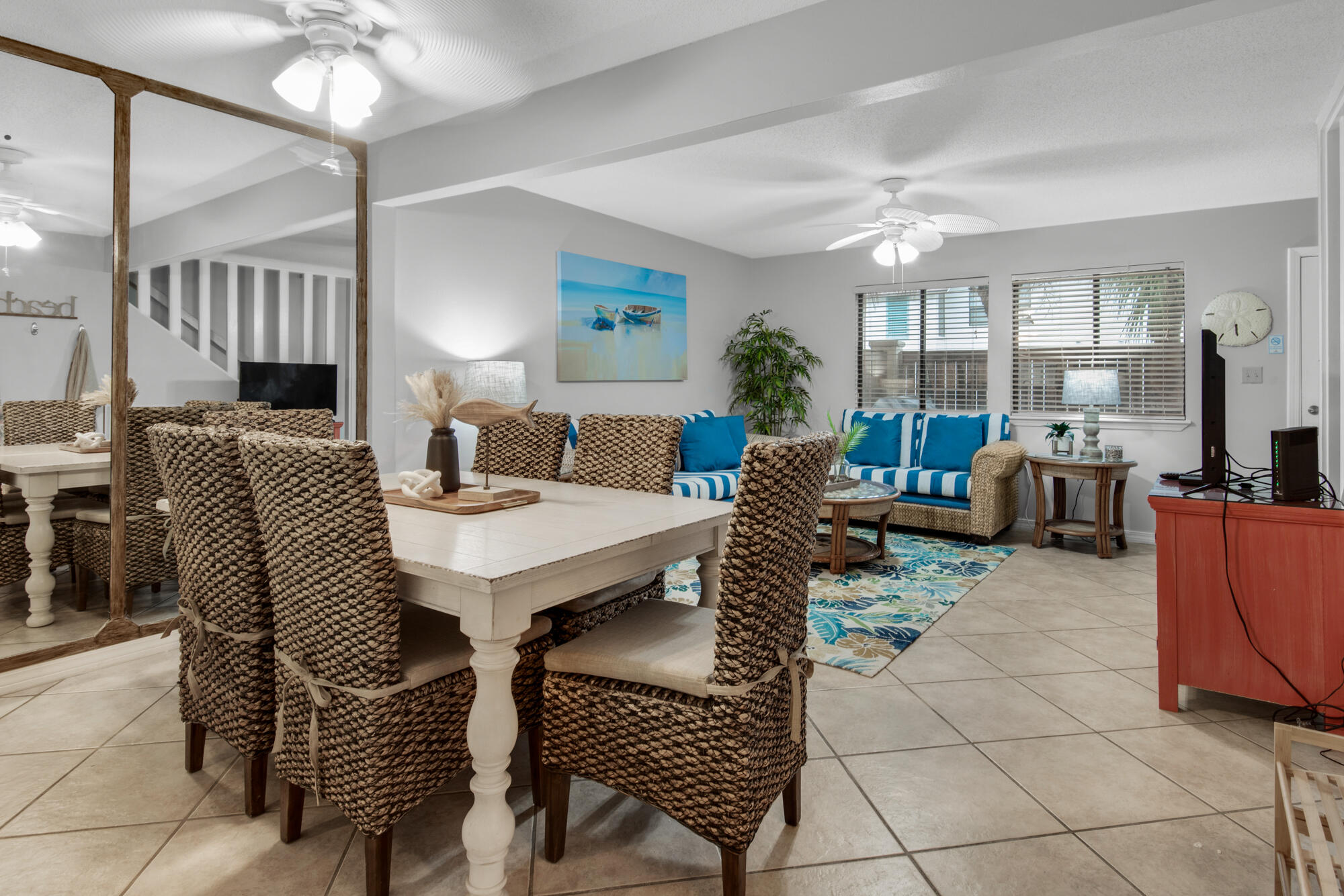 SUGAR BEACH T/H - Residential