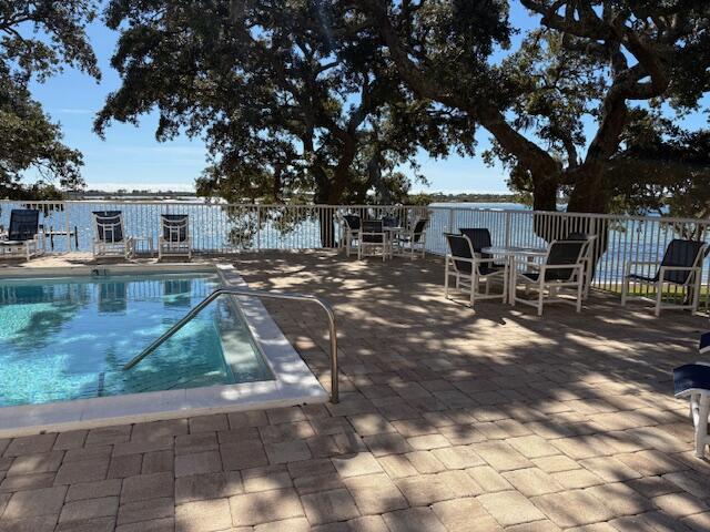 CEDARS CONDO - Residential Lease