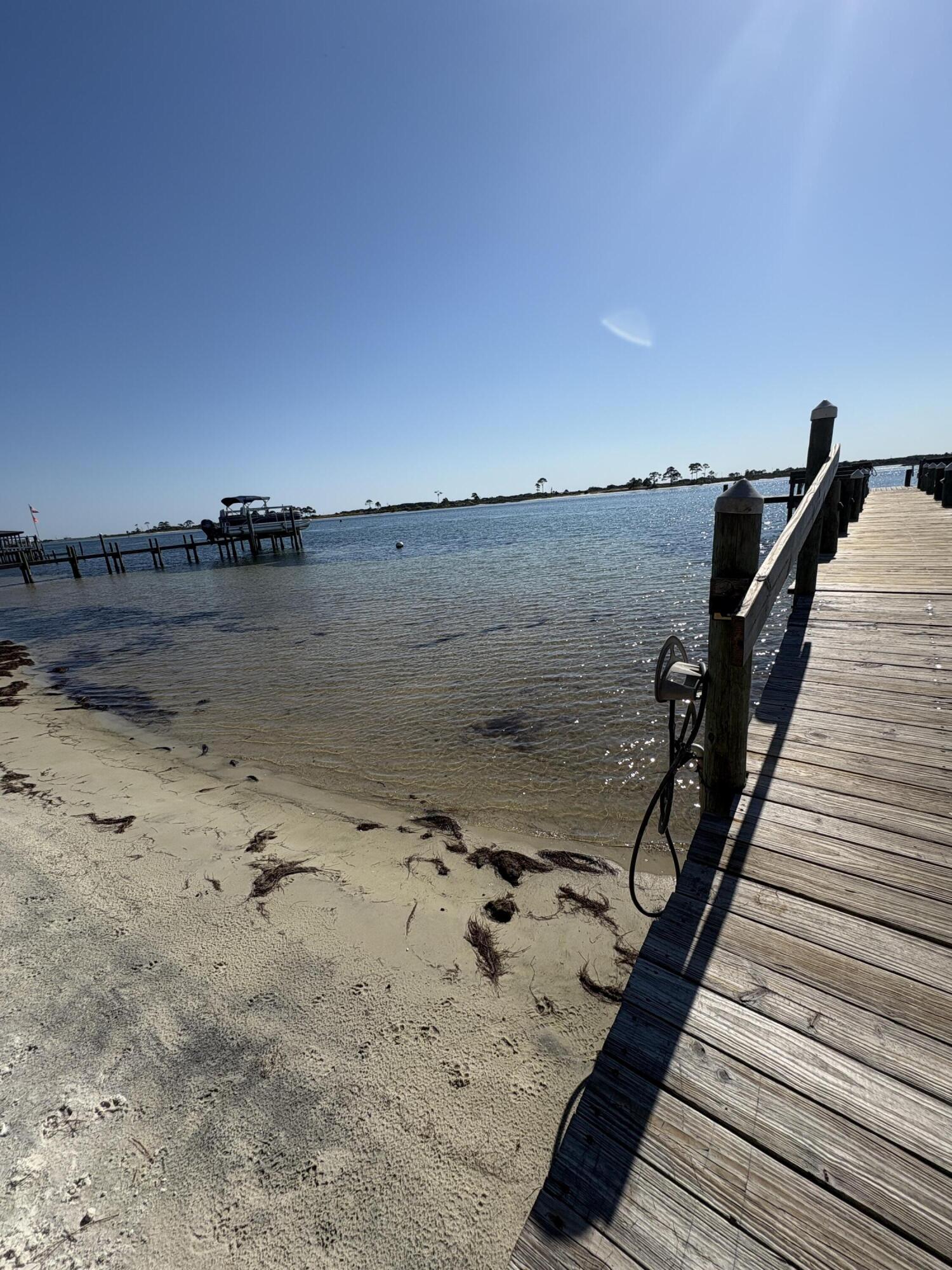 CEDARS CONDO - Residential Lease